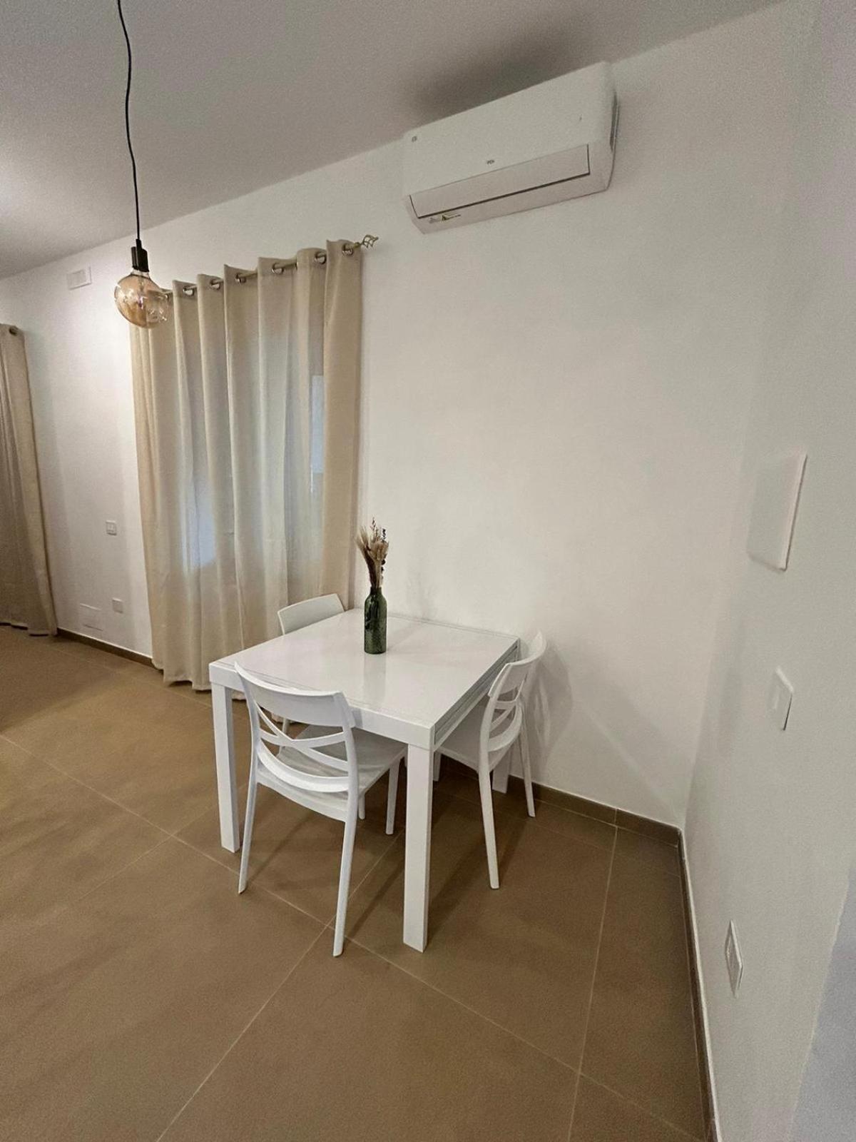 Villa Leopoldo SantʼAnastasia Esterno foto